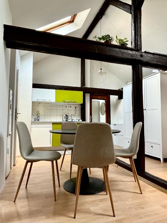 2 Bedrooms Close To Palmovka Apartment